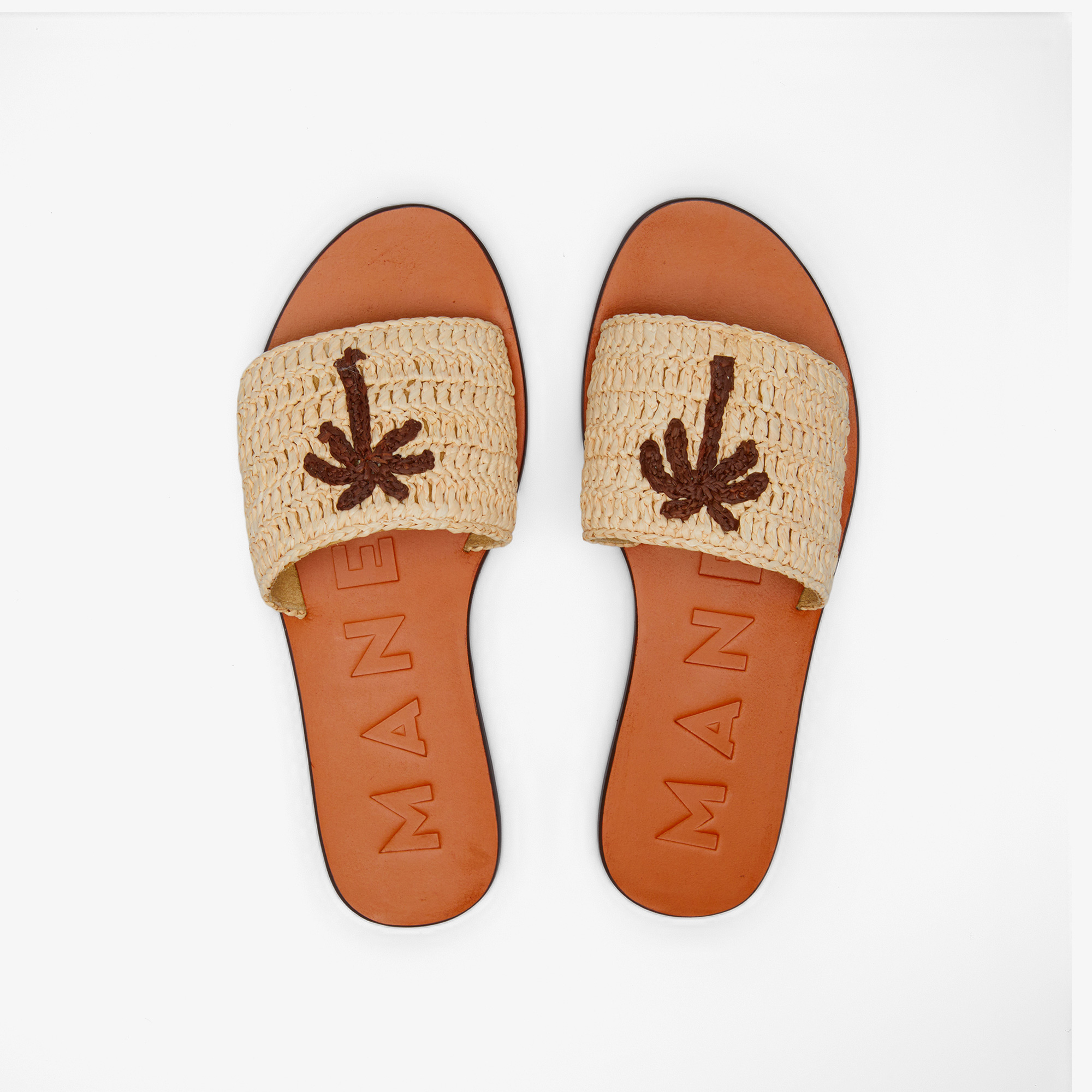  Manebi Kadın Krem Rengi Terlik