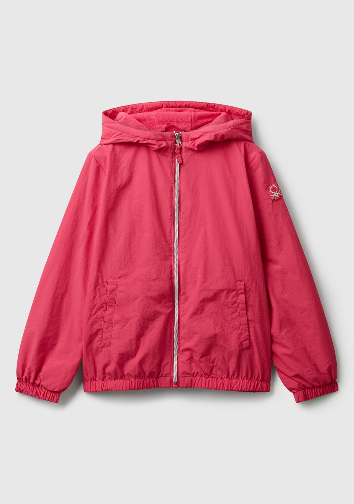  Kız Çocuk Açık MAvi Simli Logo Detaylı Cepli Kapüşonlu Jarse Yağmurluk