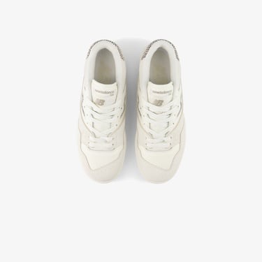  New Balance 550  Lifestyle   Kadın Beyaz Spor Ayakkabı