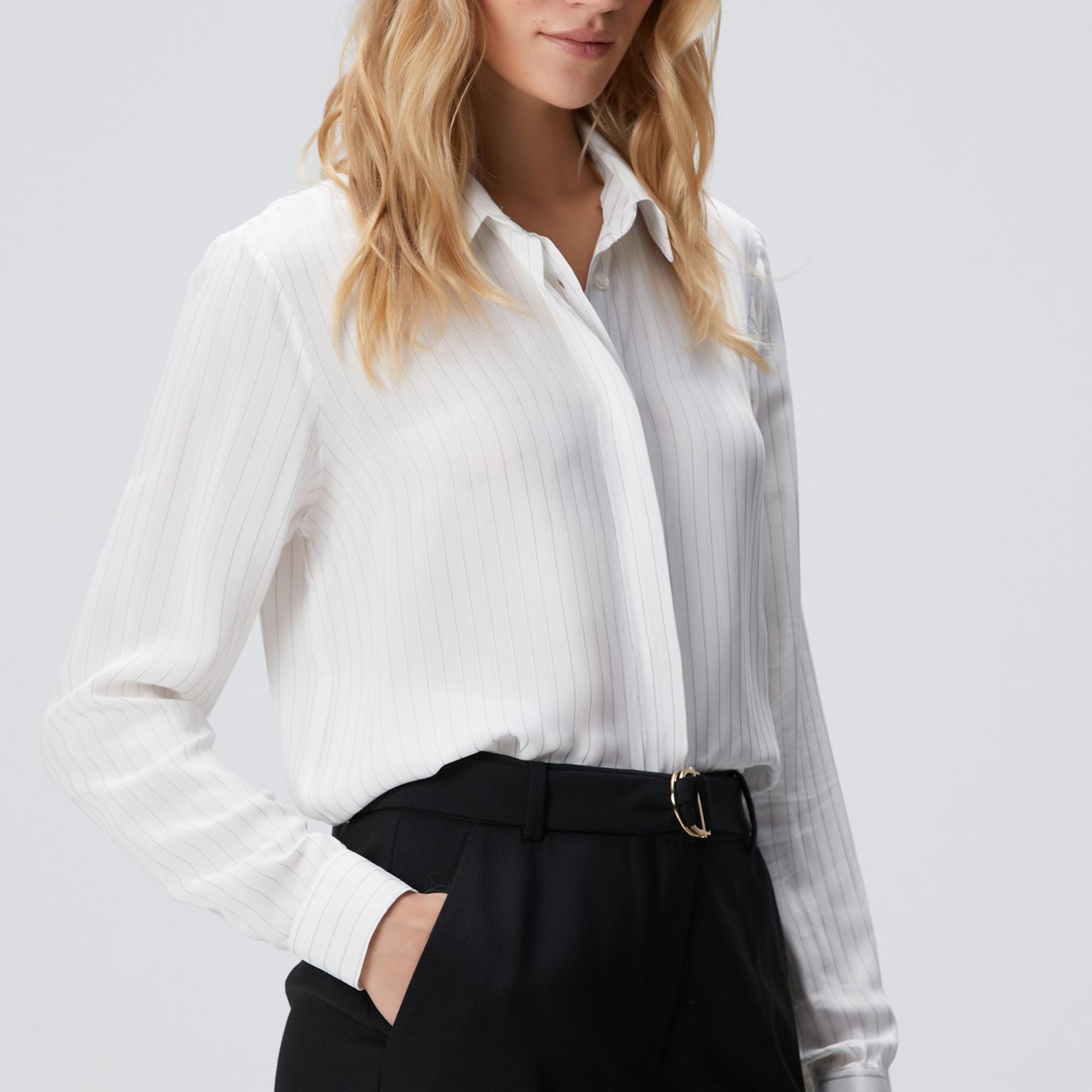 Network Kadın Kırık Beyaz Viskon Gömlek