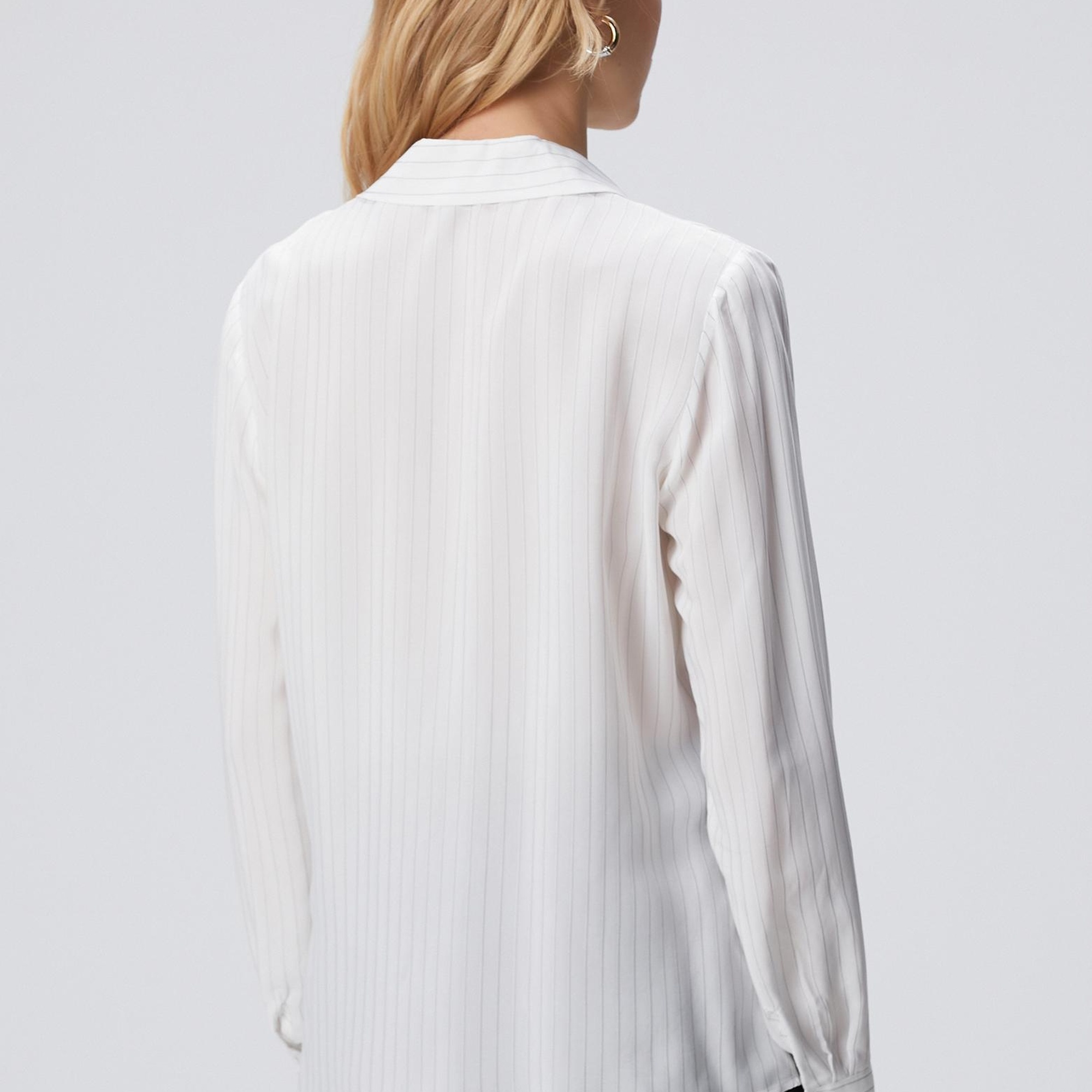 Network Kadın Kırık Beyaz Viskon Gömlek