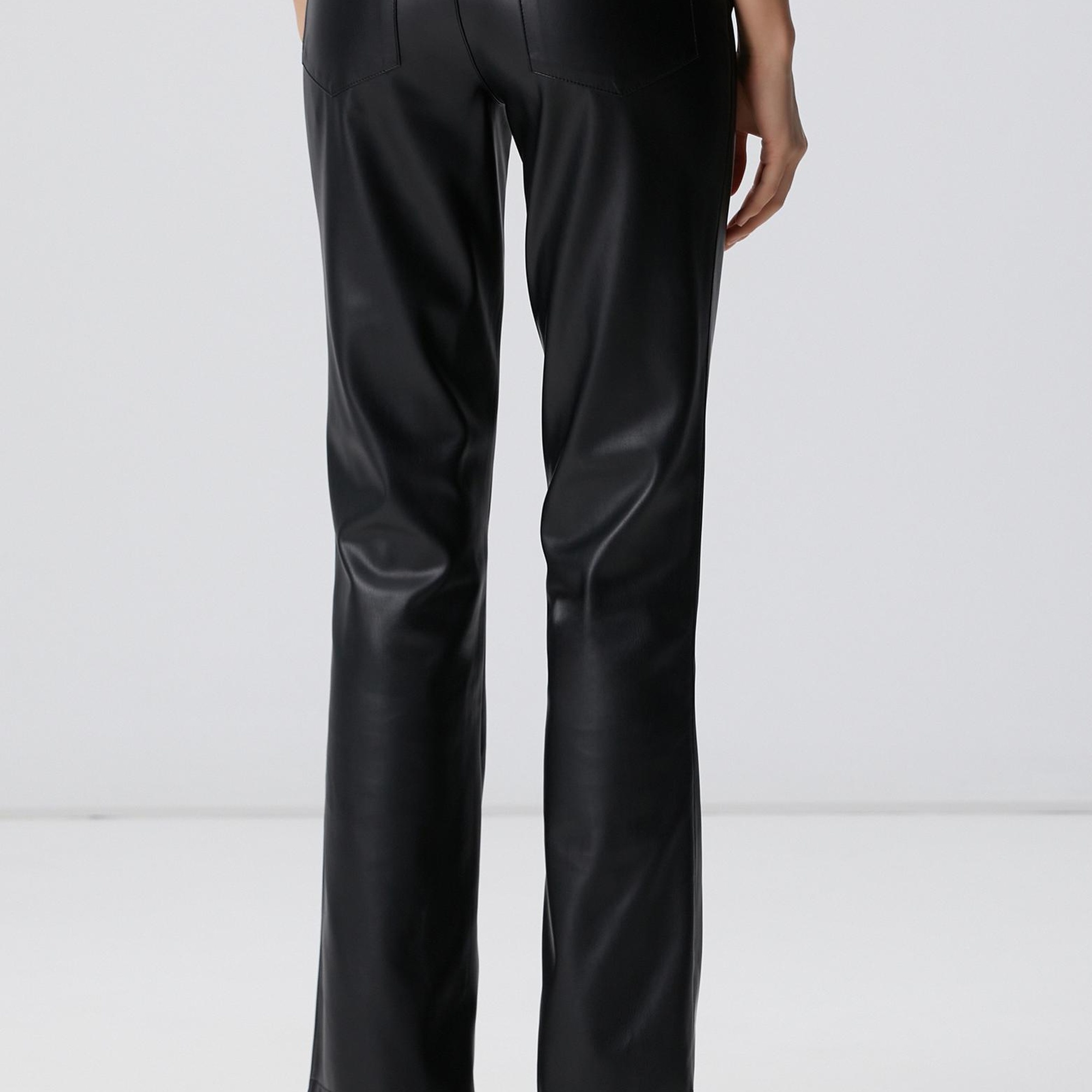 Network Kadın Siyah Vegan Deri Pantolon