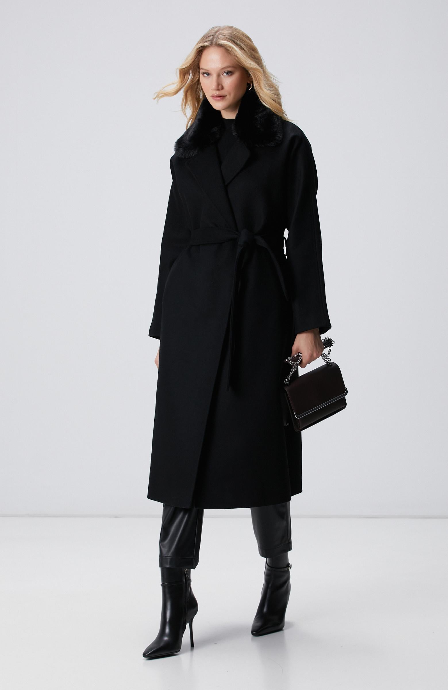  Network Kadın Siyah Kaşmir ve Yün Karışımlı Manto