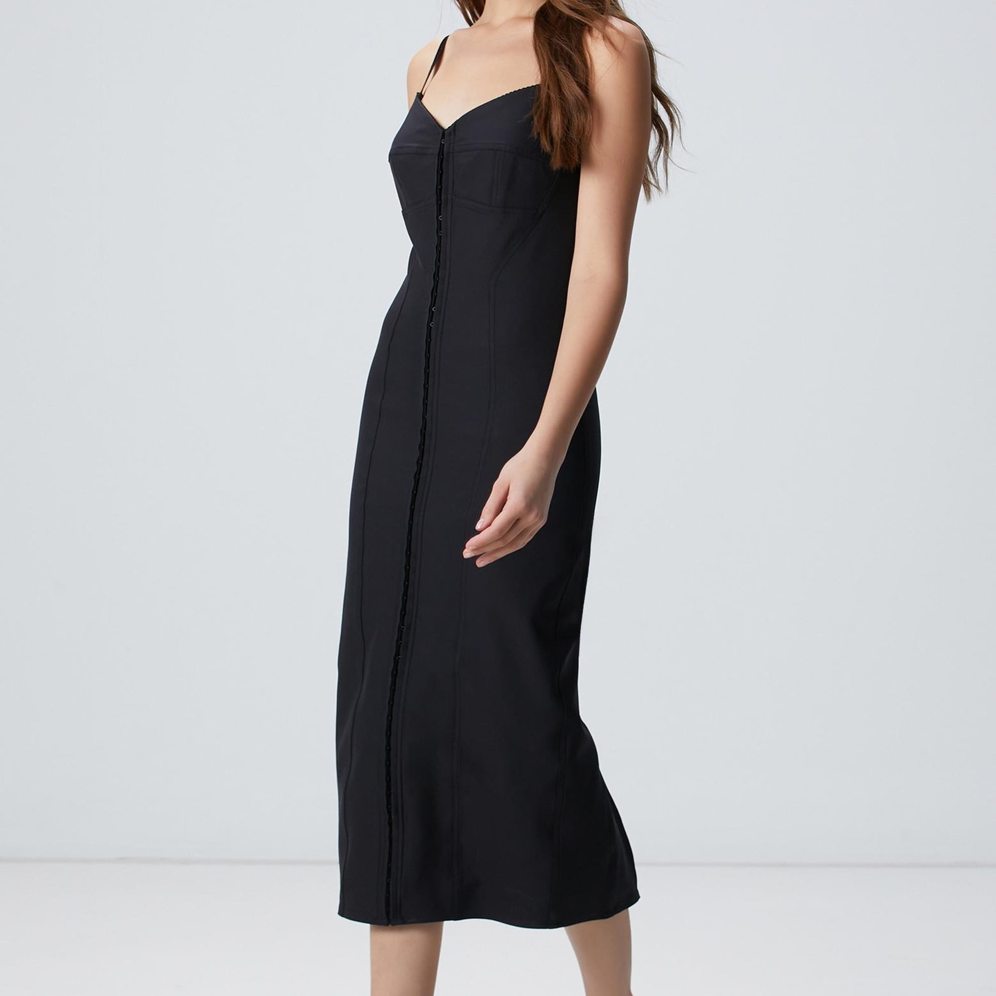 Network Kadın Siyah Askılı Midi Elbise