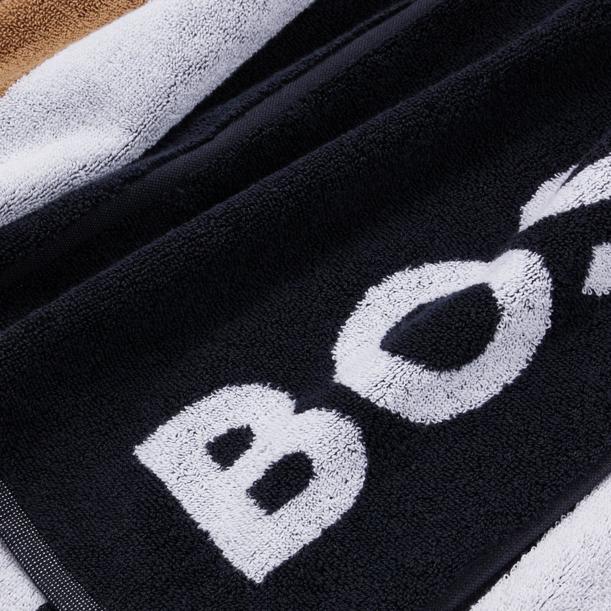 Boss Erkek Siyah Havlu