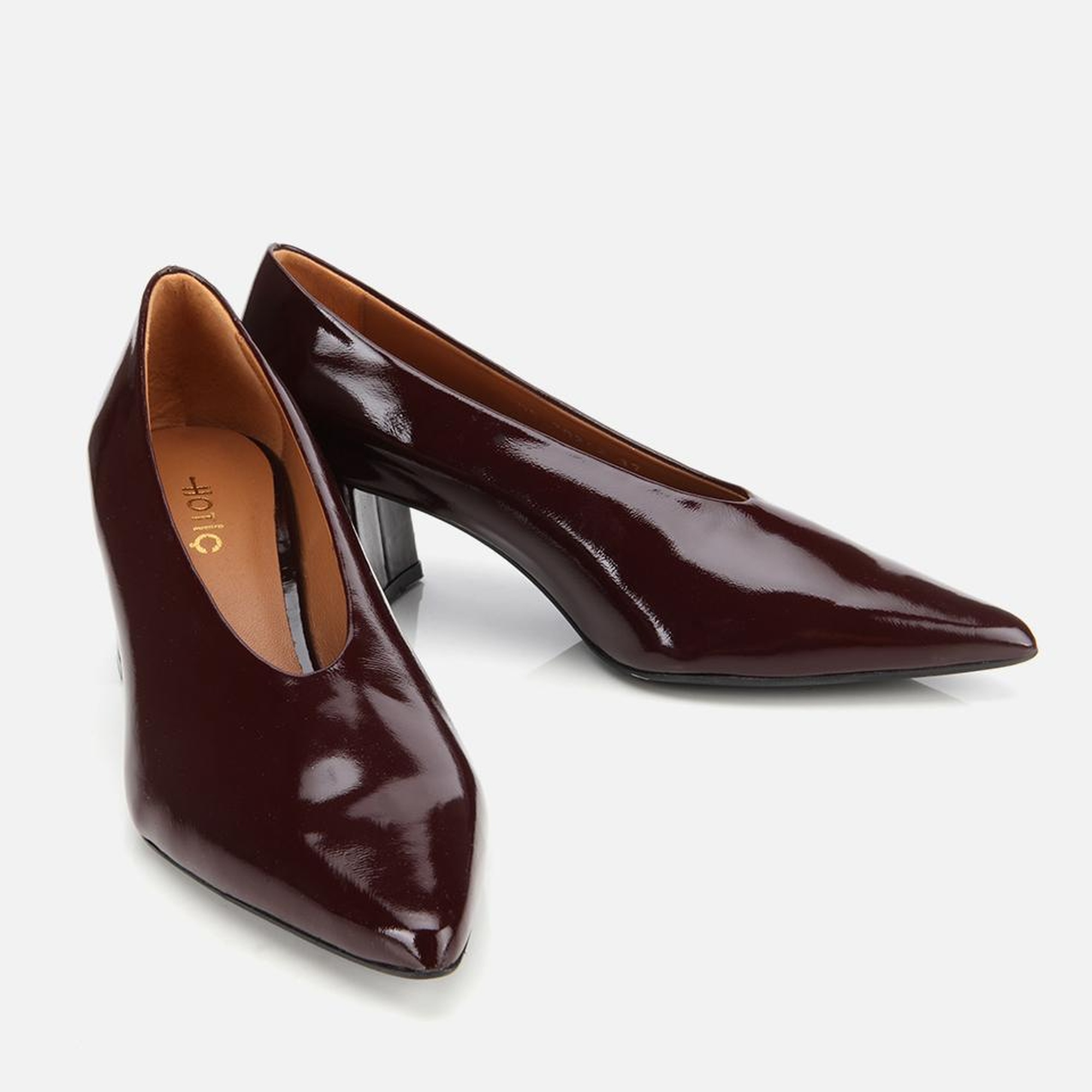 Kadın Rugan Deri Bordo Yumuşak Dokulu Kalın Topuklu Ayakkabı