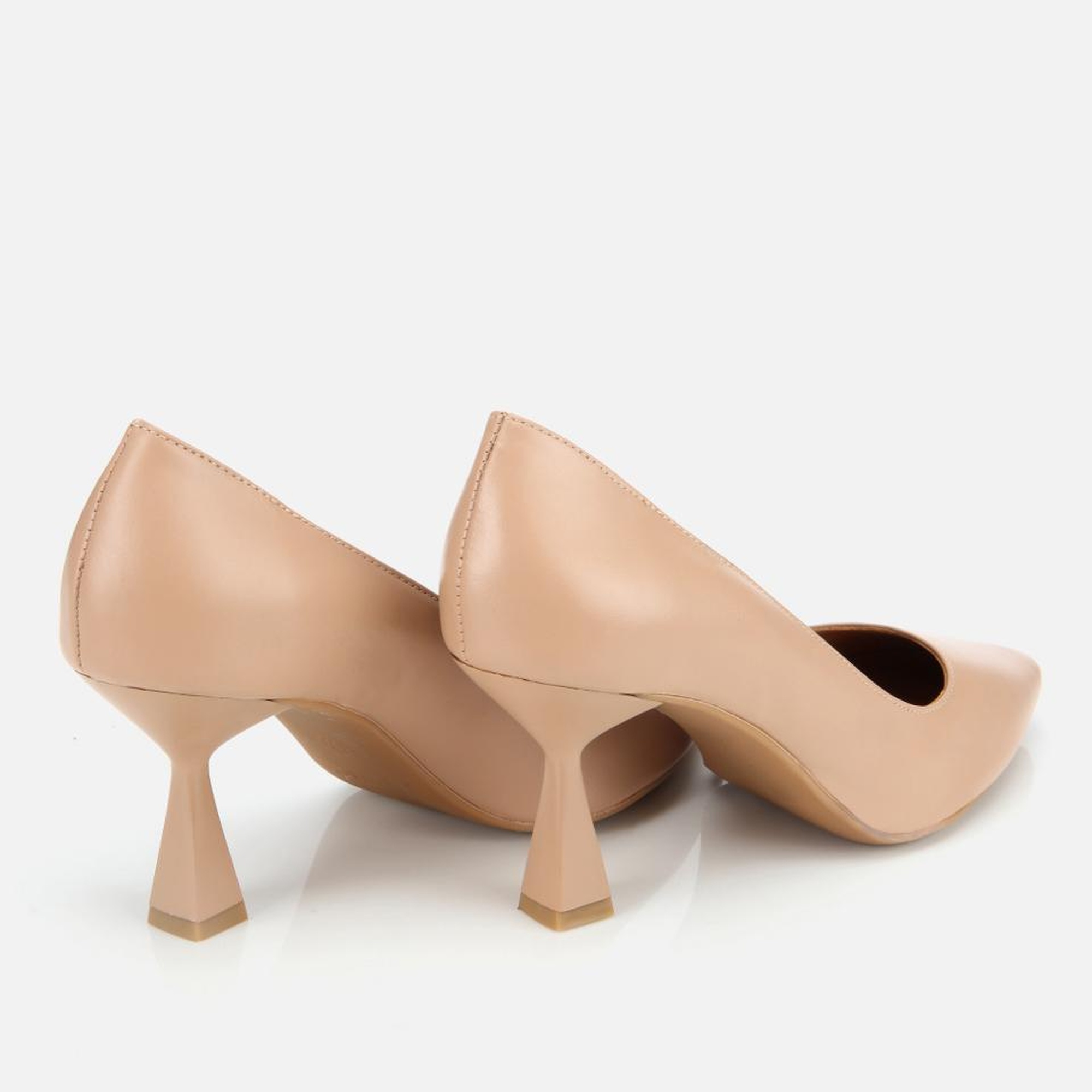 Kadın Deri Bej Esnek Tabanlı İnce Topuklu Stiletto