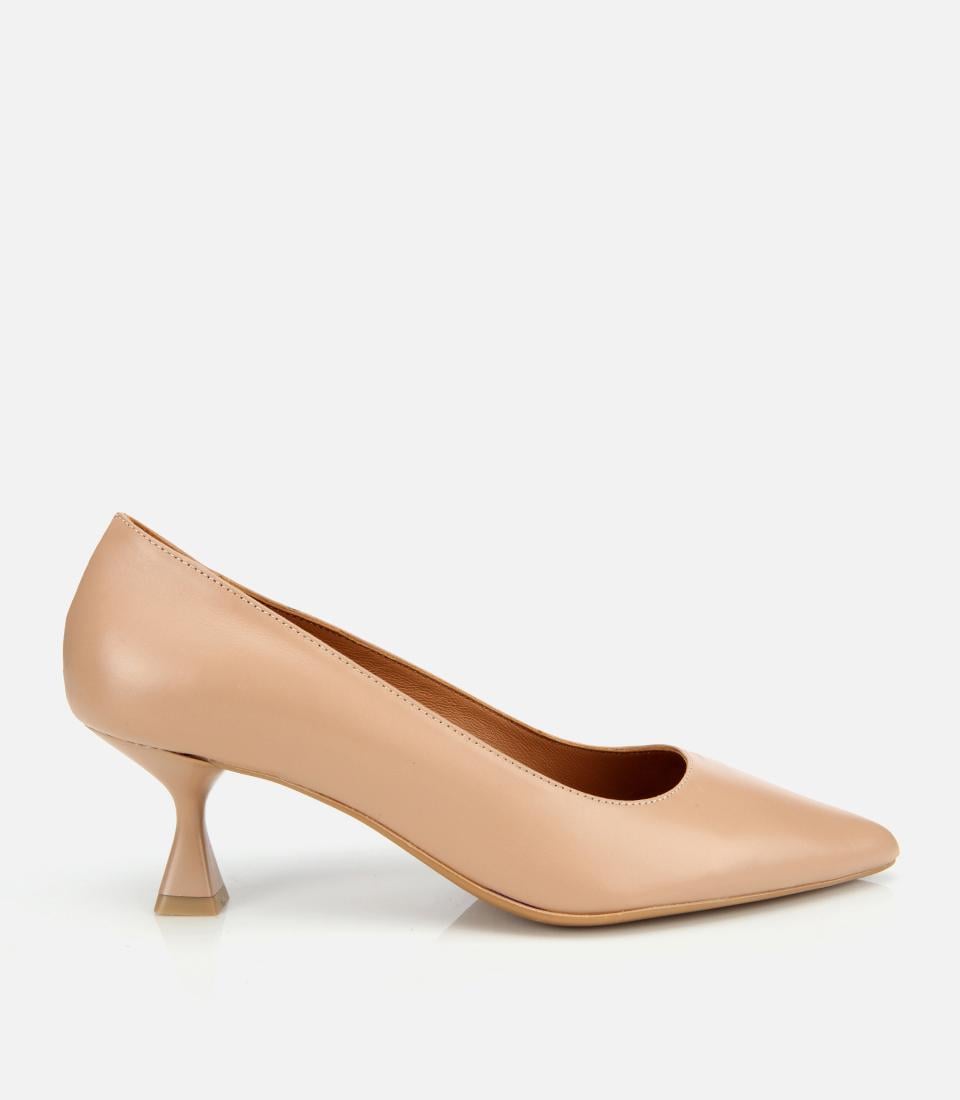  Kadın Deri Bej Esnek Tabanlı Stiletto