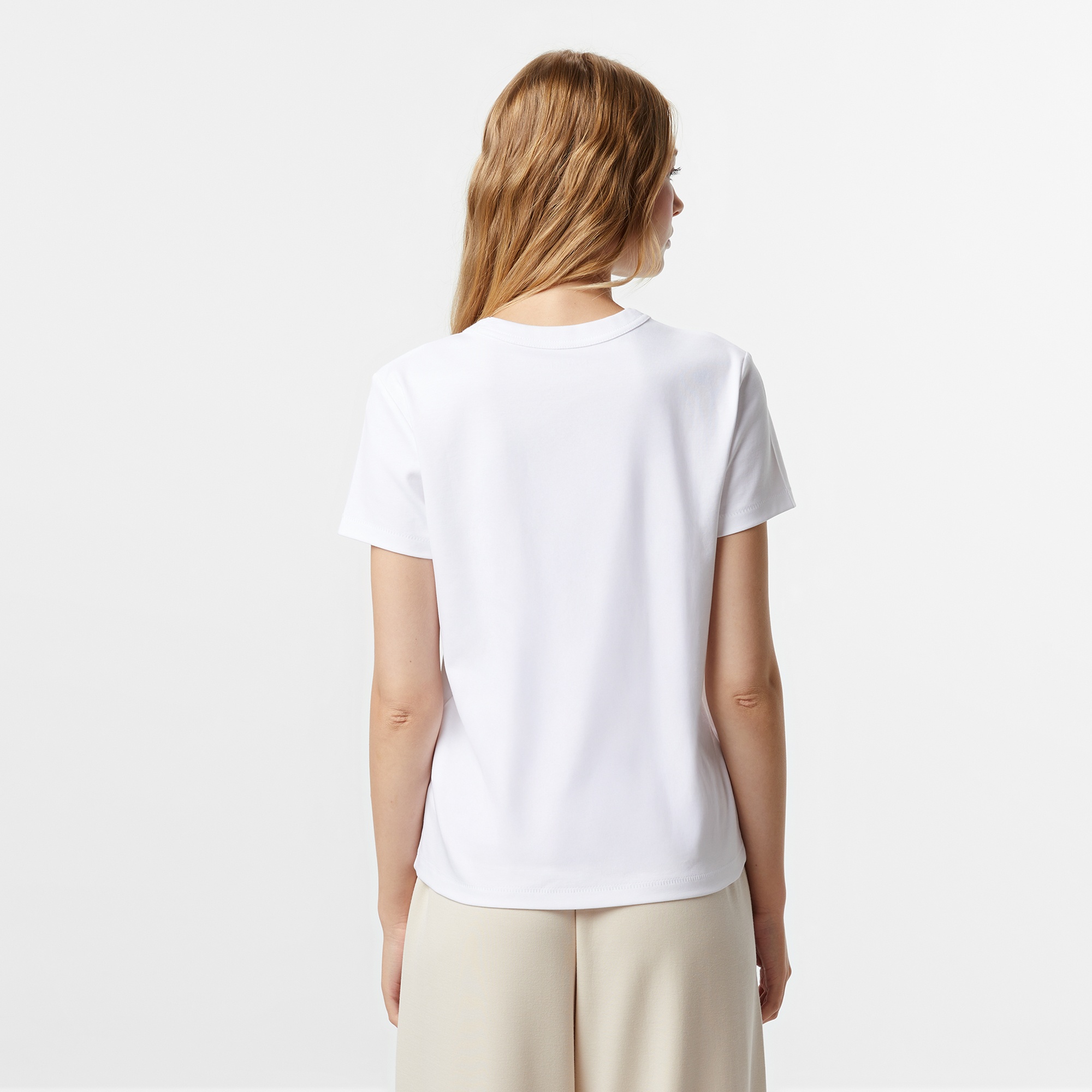 Nautica Kadın Beyaz Classic Fit T-Shirt