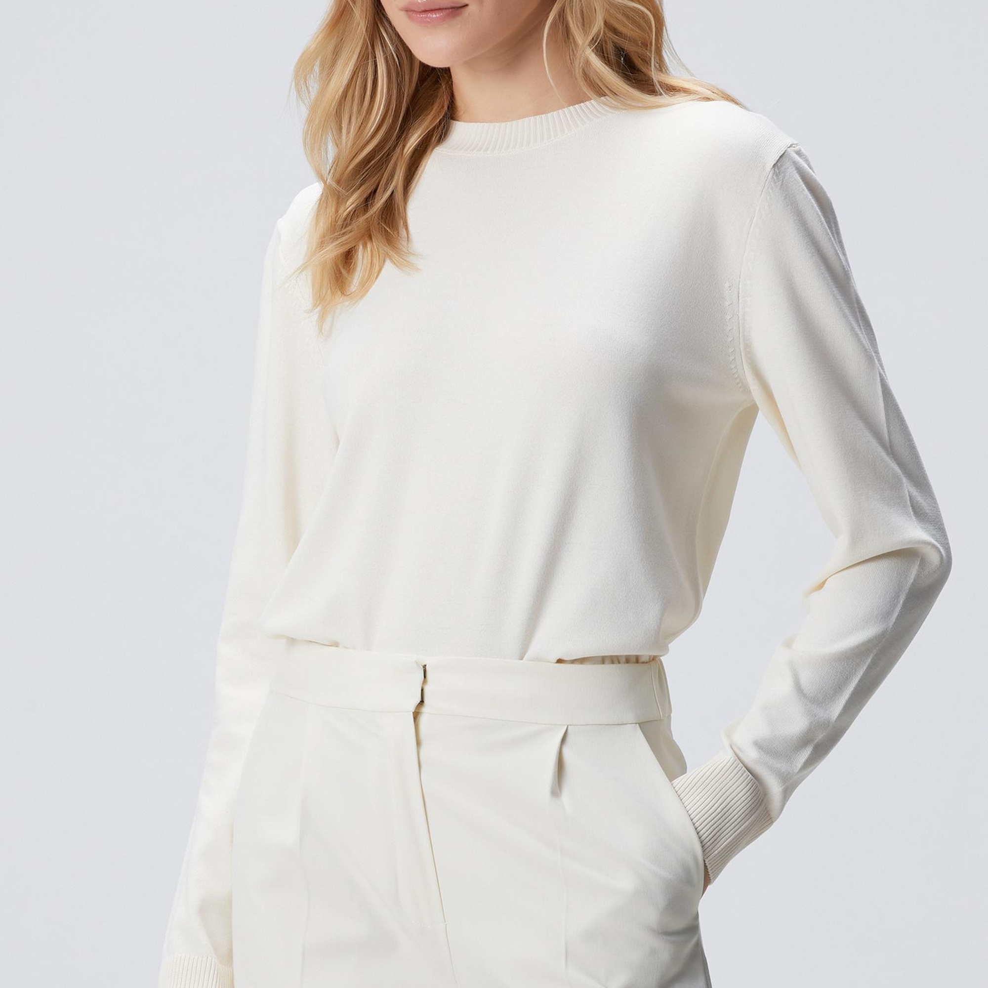 Network Kadın Kırıkbeyaz Basic Kazak