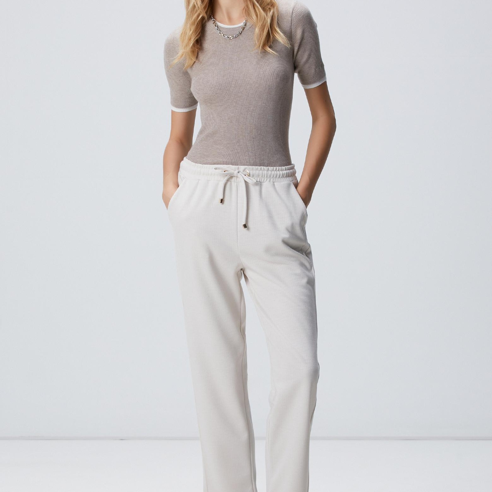 Network Kadın Bej Dikiş Detaylı Casual Pantolon