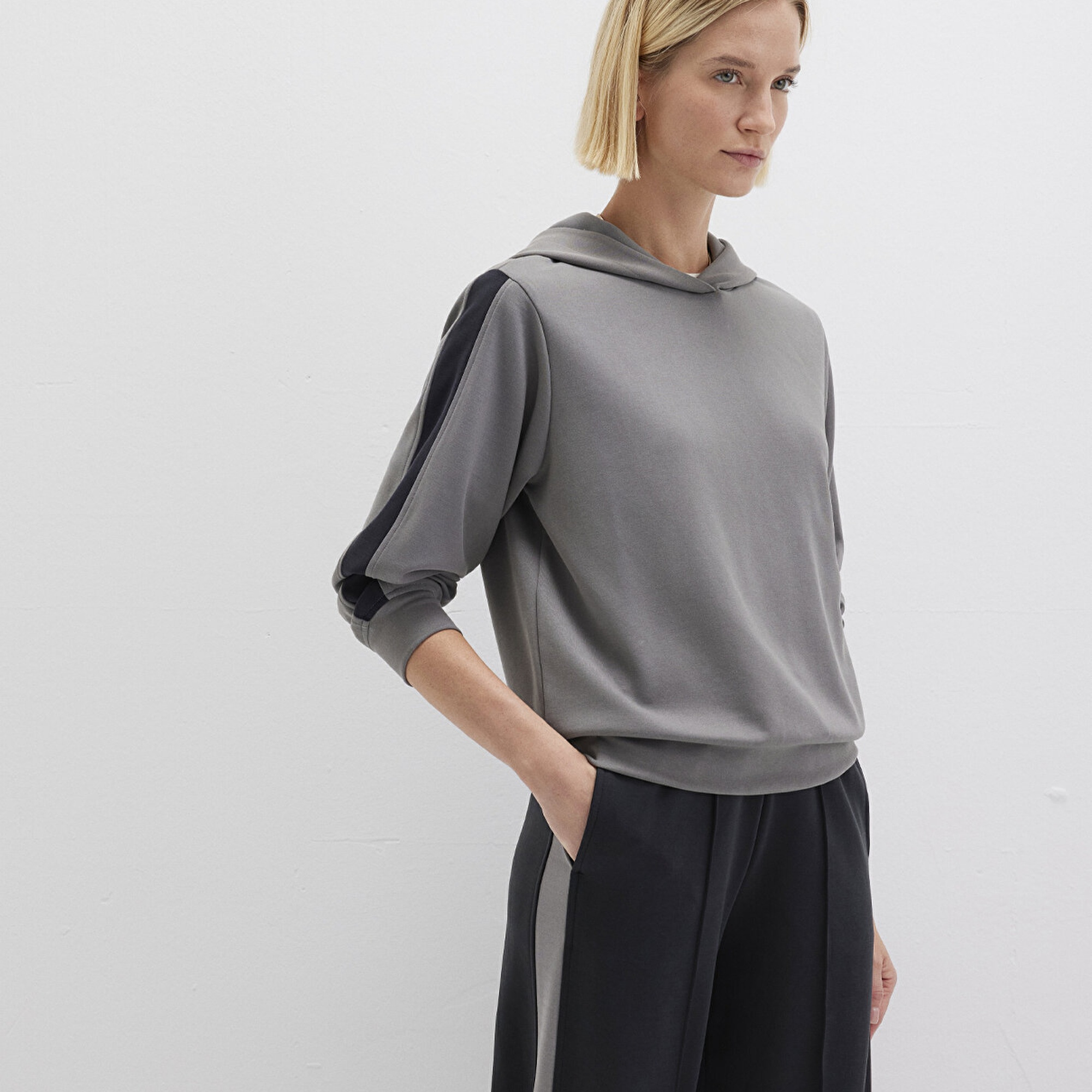 Mavi Gri Sweatshirt 1S10443-82577