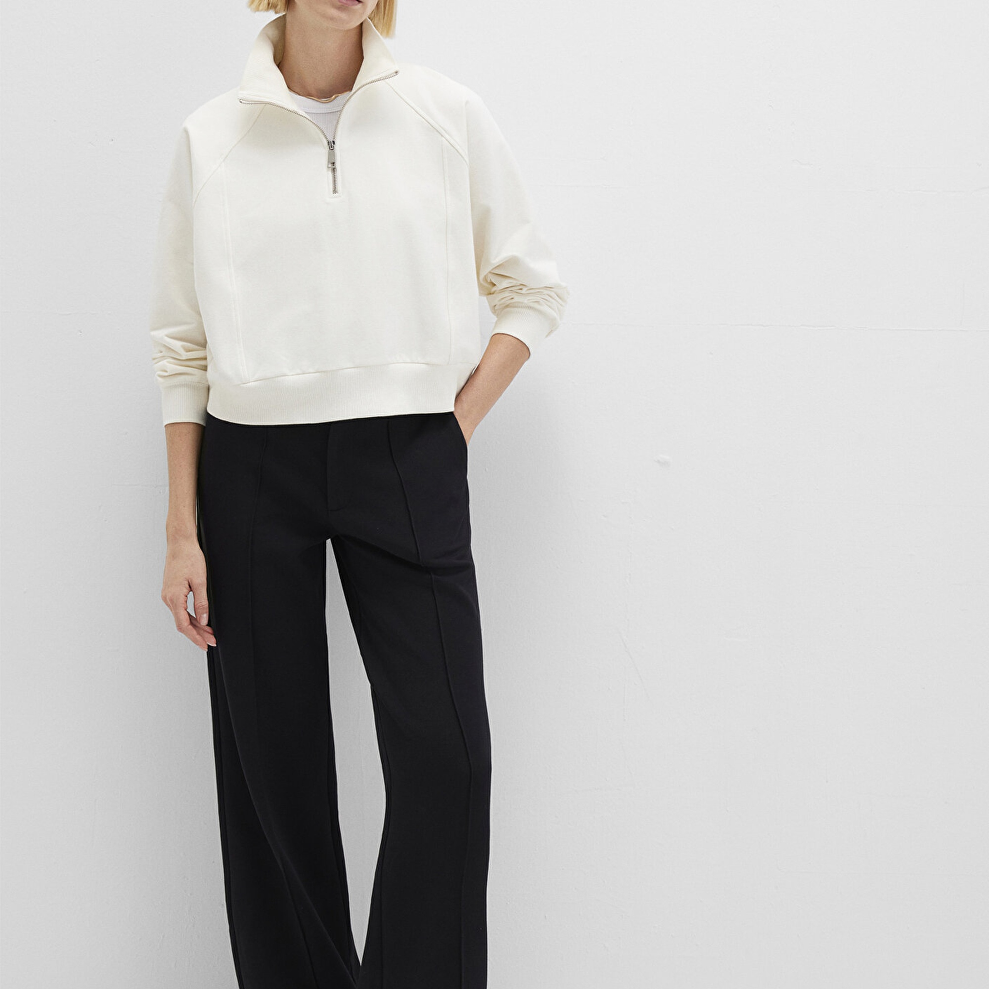 Mavi Ekru Sweatshirt 1S10439-80194