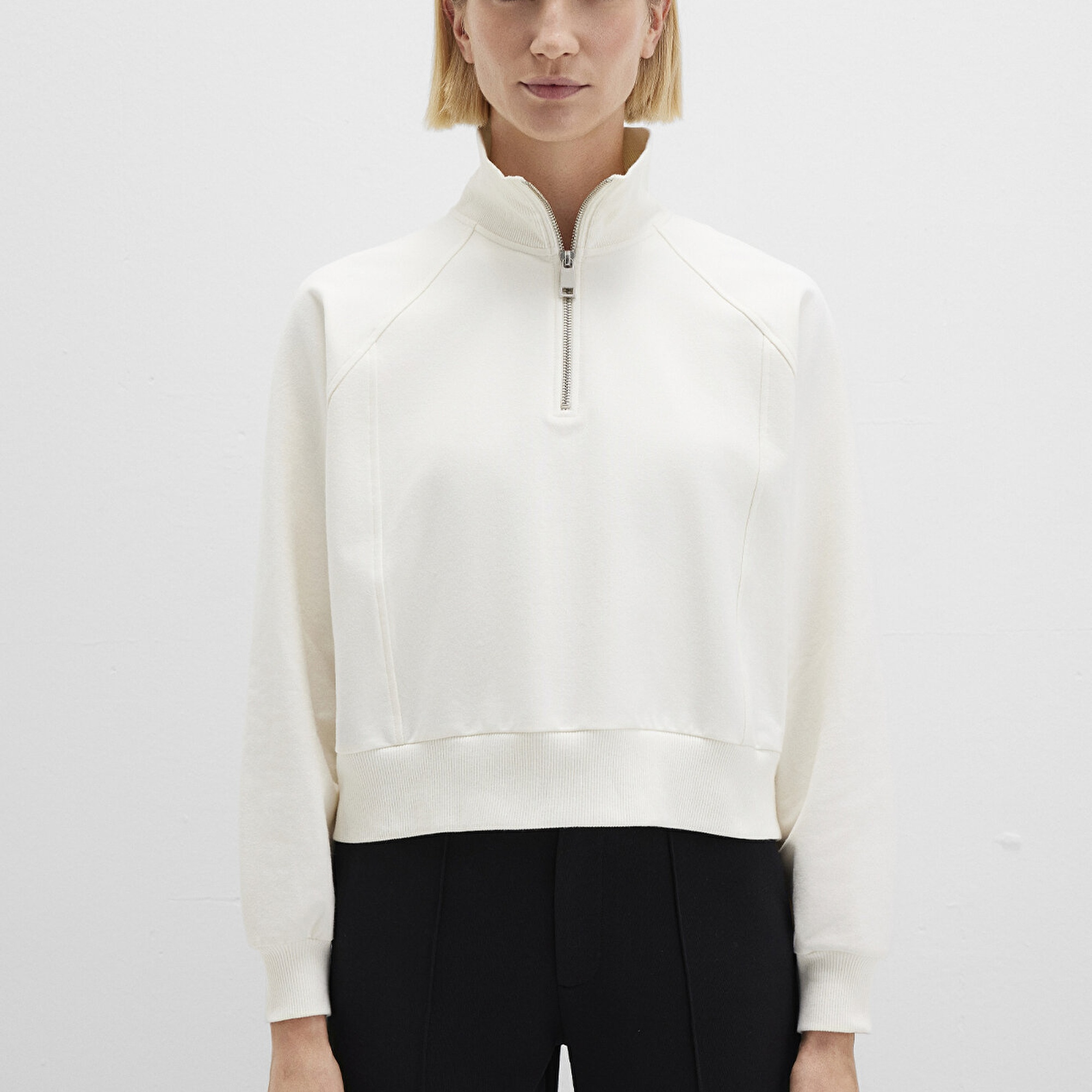 Mavi Ekru Sweatshirt 1S10439-80194