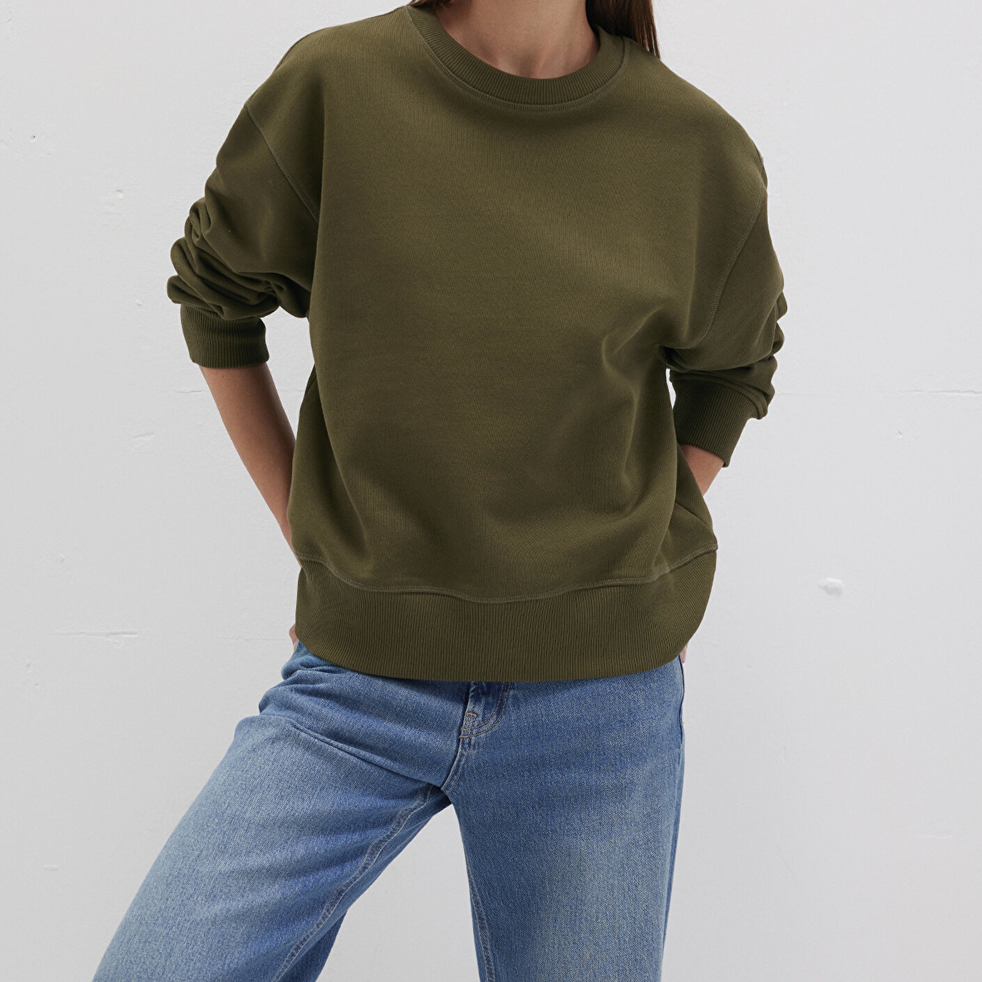 Mavi Bisiklet Yaka Haki Sweatshirt 1S10390-71589