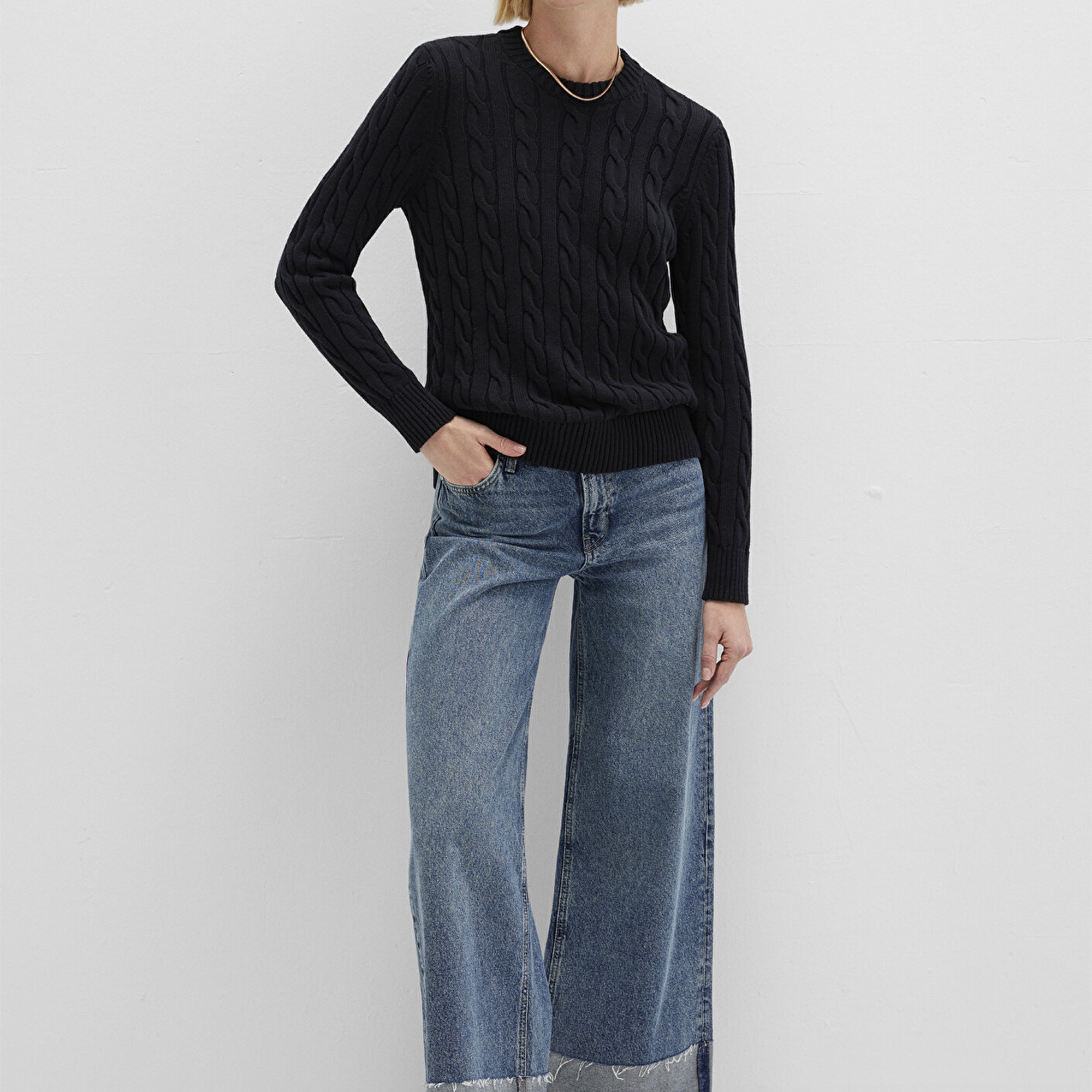 Mavi Siyah Kazak Slim Fit / Dar Kesim 1710721-900