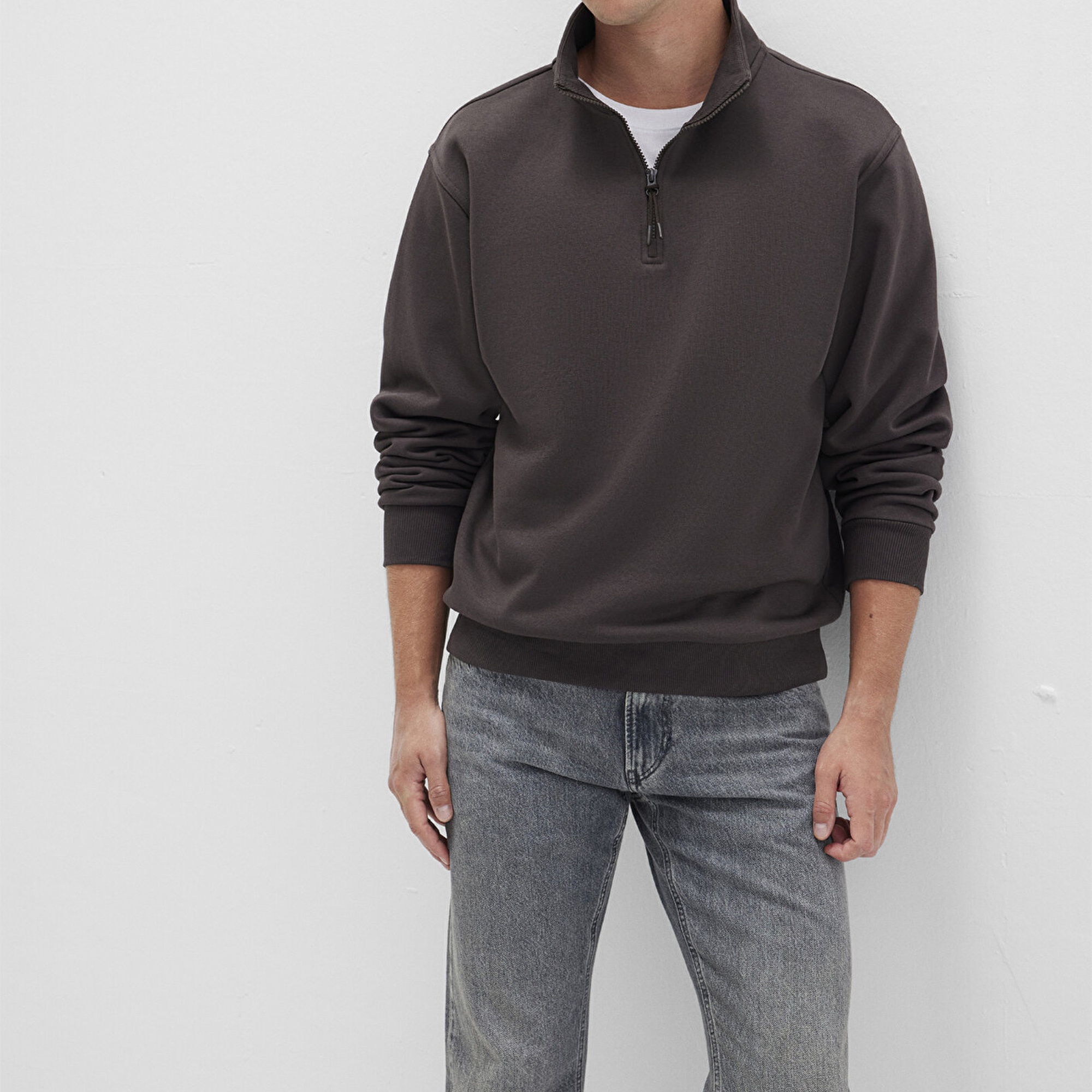 Mavi Yarı Fermuarlı Siyah Basic Sweatshirt 0S10278-70219