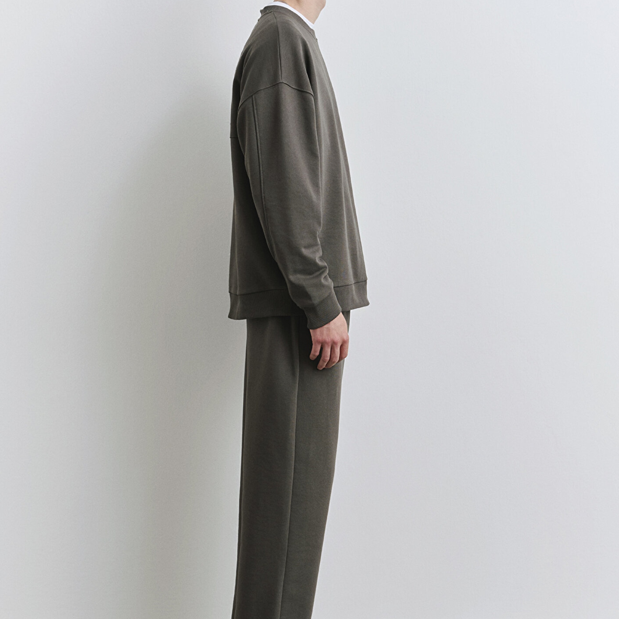 Mavi MV91 Sırt Baskılı Yeşil Sweatshirt 0S10405-71542