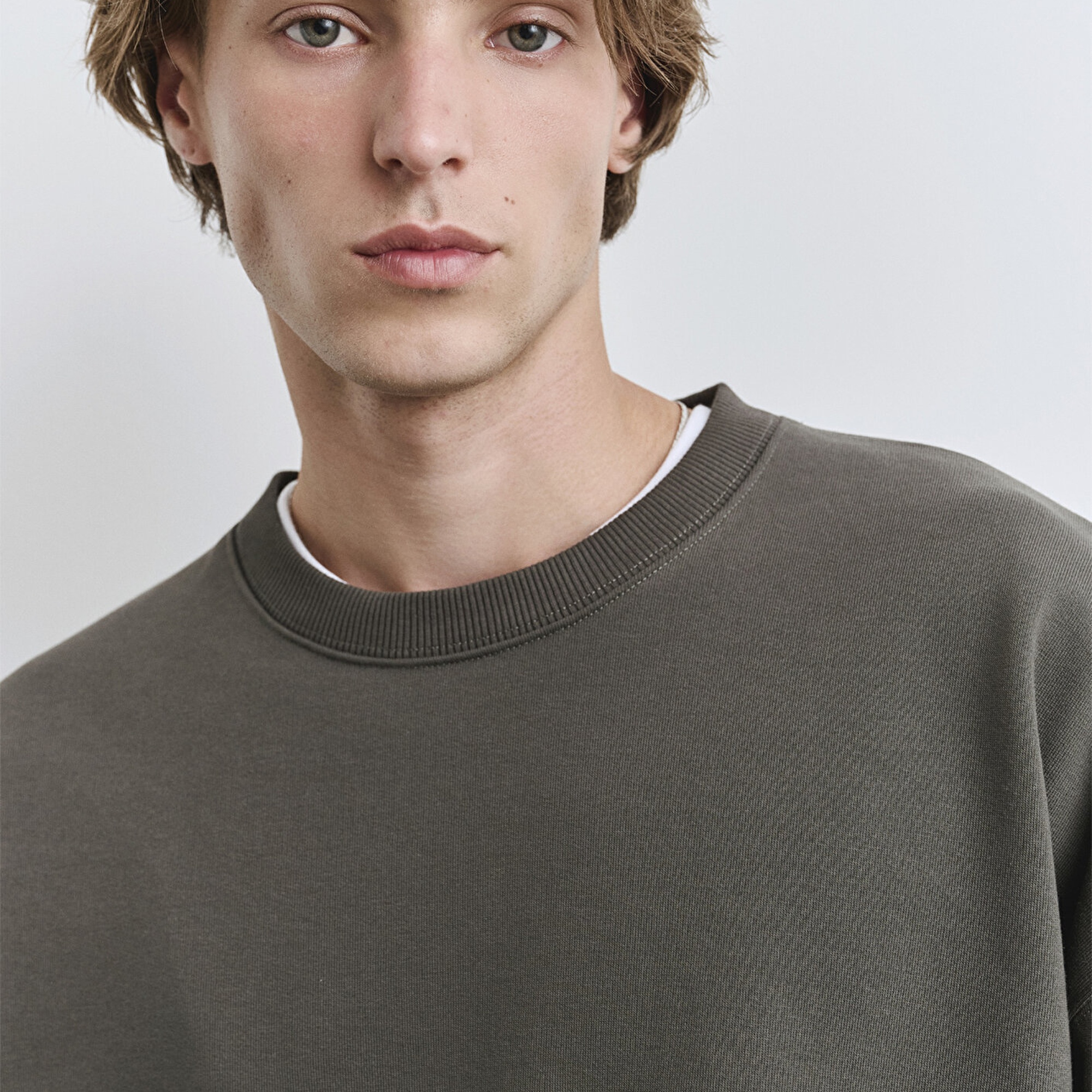 Mavi MV91 Sırt Baskılı Yeşil Sweatshirt 0S10405-71542