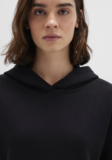  Mavi Kapüşonlu Siyah Sweatshirt 1S10386-900