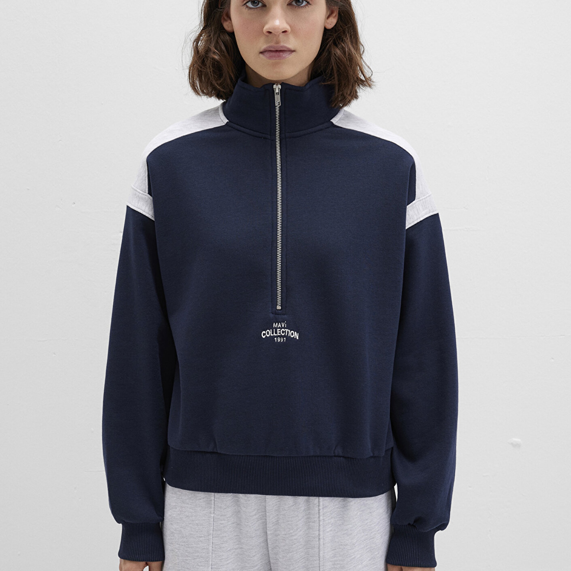 Mavi Lacivert Sweatshirt 1S10360-32184