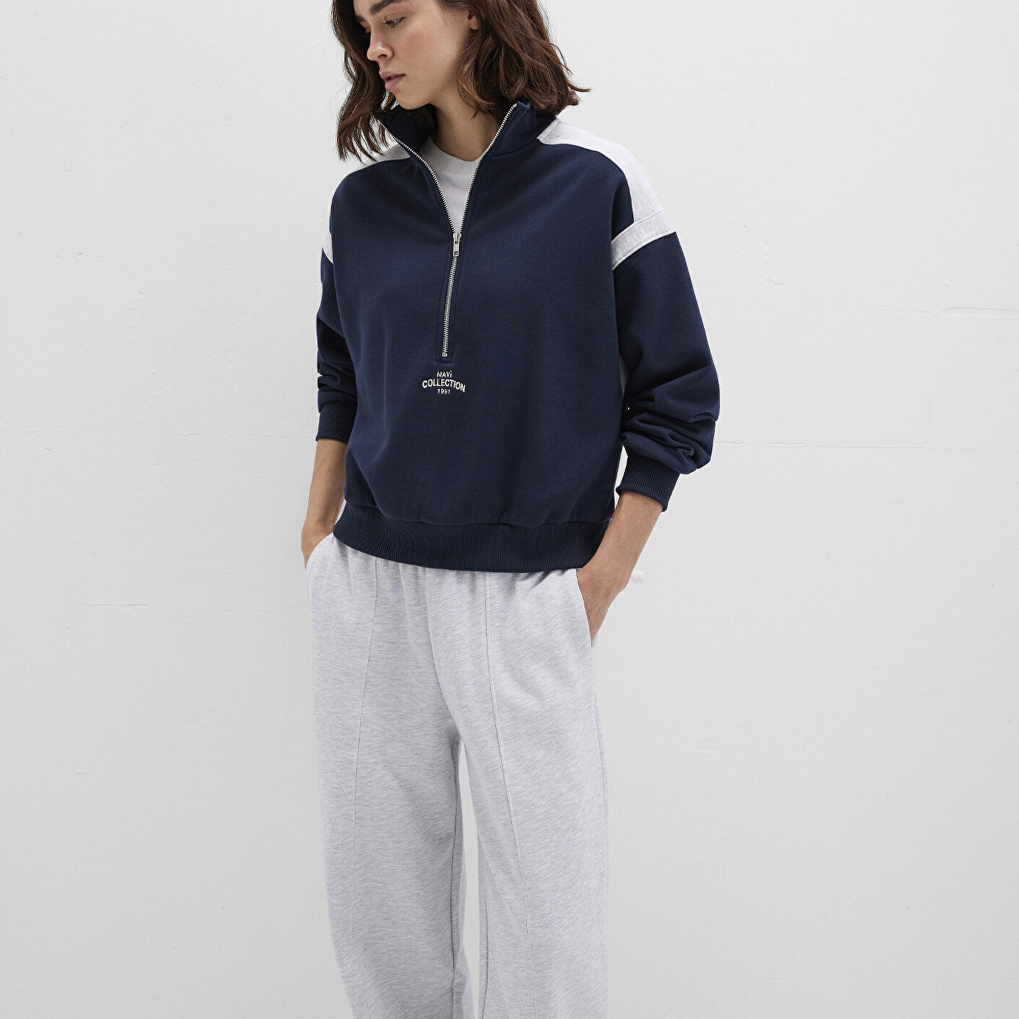 Mavi Lacivert Sweatshirt 1S10360-32184