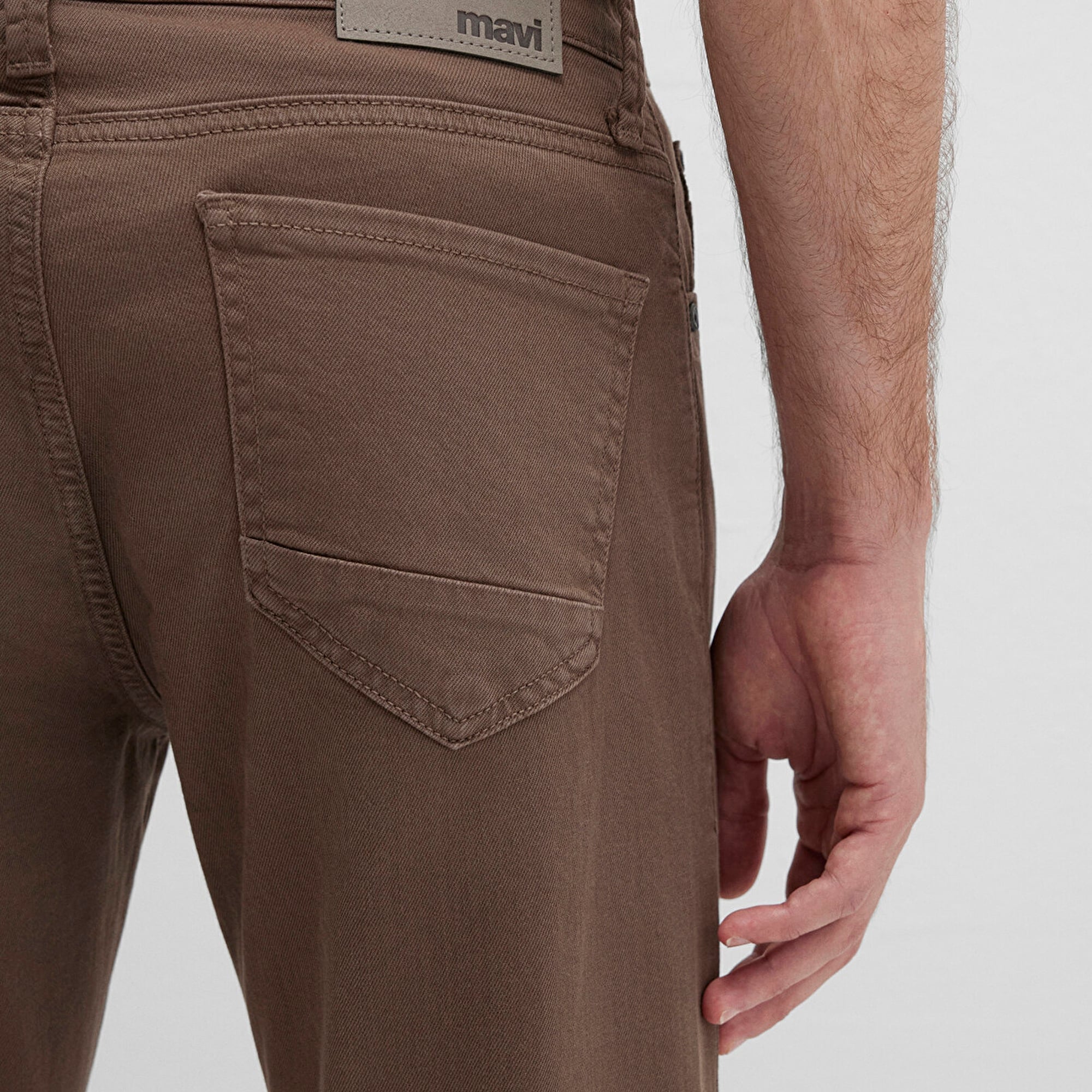 Mavi Marcus Kahverengi Comfort Gabardin Pantolon 0035190680