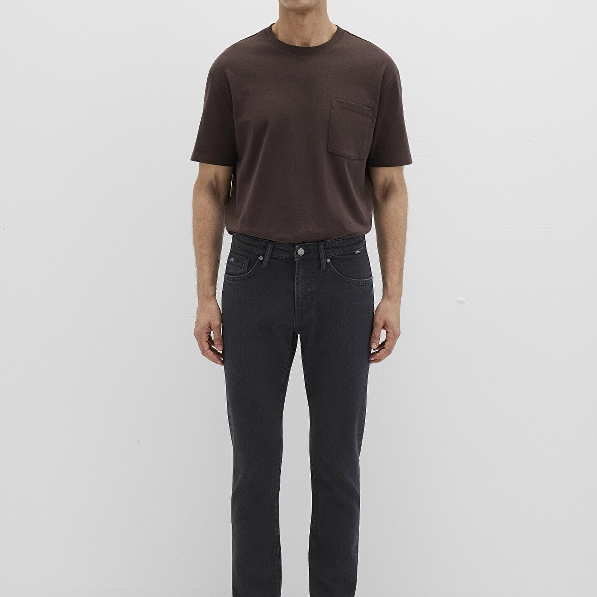 Mavi Jake Classic Denim Yıkamalı Siyah Jean Pantolon 0042290642