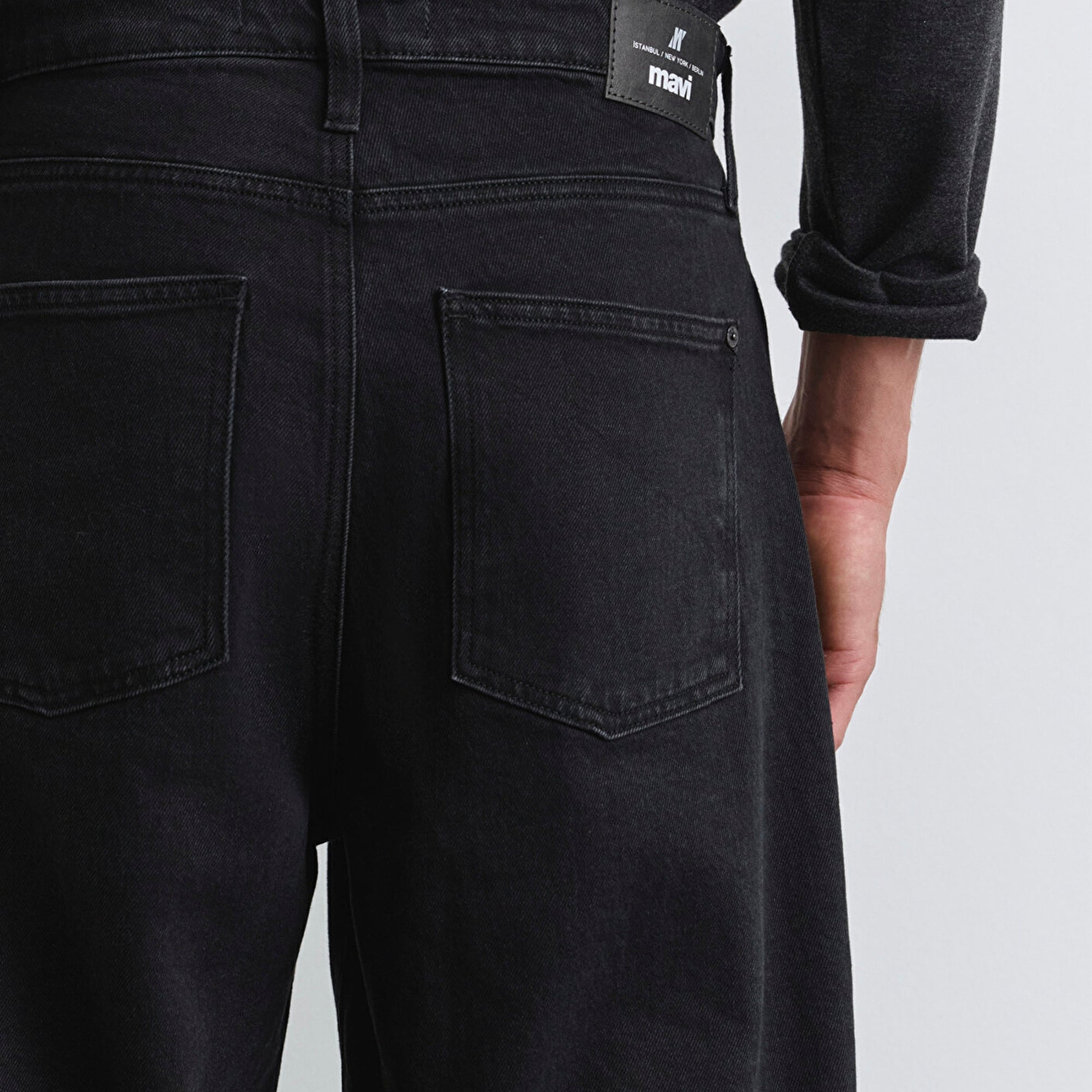 Mavi Atlanta Street Yıkamalı Kuzguni Siyah Jean Pantolon 0010305-90980