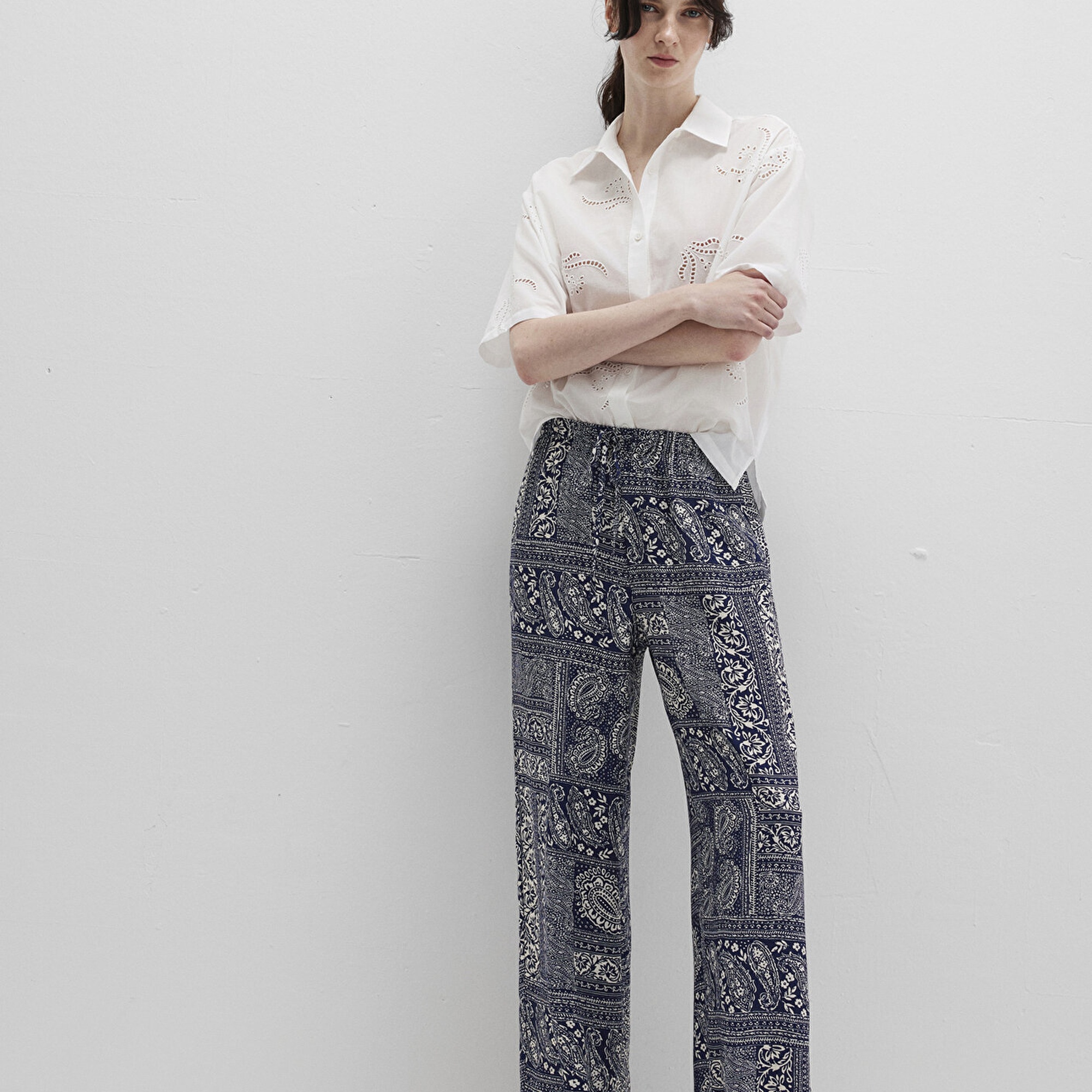 Mavi Etnik Baskılı Lacivert Pantolon 1011123-90738