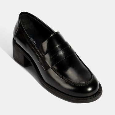  Kadın Siyah Topuklu Deri Loafer