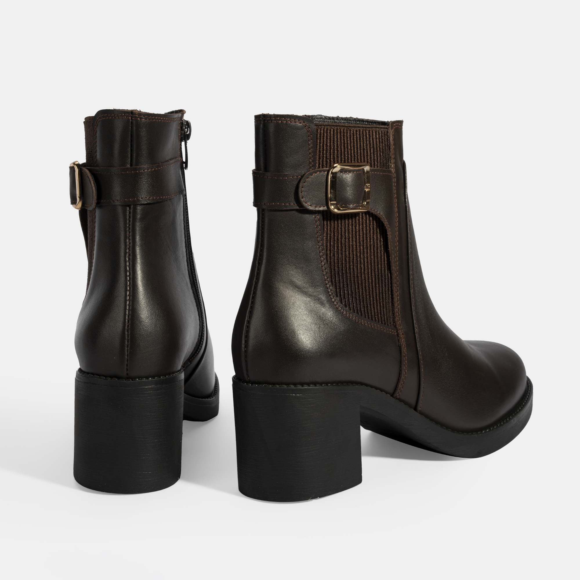 Kadın Kahve Metal Toka Detaylı Topuklu Deri Bot