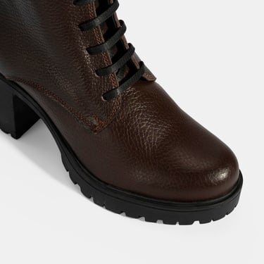  Kadın Kahve Bağcıklı Kalın Topuklu Deri Bot