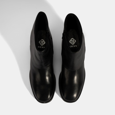  Kadın Siyah Katlama Detaylı Topuklu Deri Bot