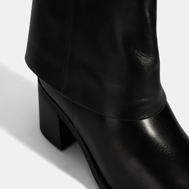  Kadın Siyah Katlama Detaylı Topuklu Deri Bot