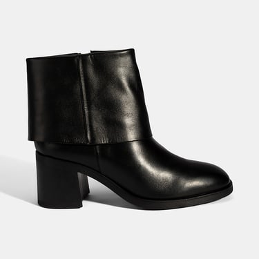  Kadın Siyah Katlama Detaylı Topuklu Deri Bot