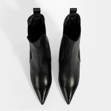  Kadın Siyah Lastikli Topuklu Deri Bot