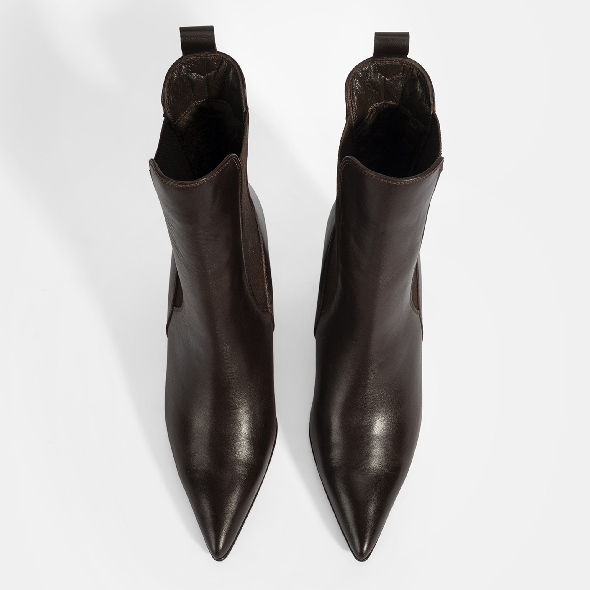 Kadın Kahve Lastikli Topuklu Deri Bot