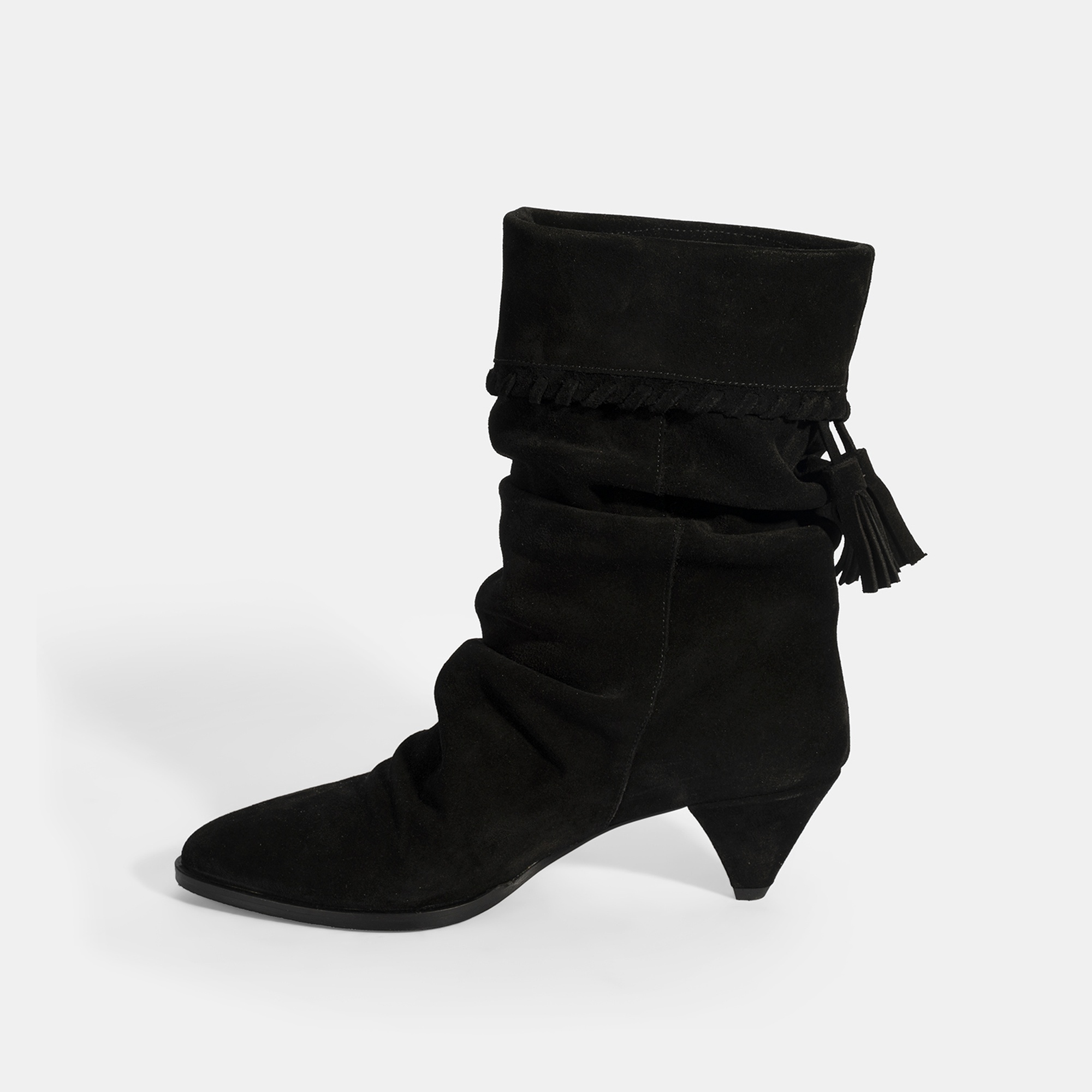 Kadın Siyah Püskül Detaylı Süet Topuklu Bot