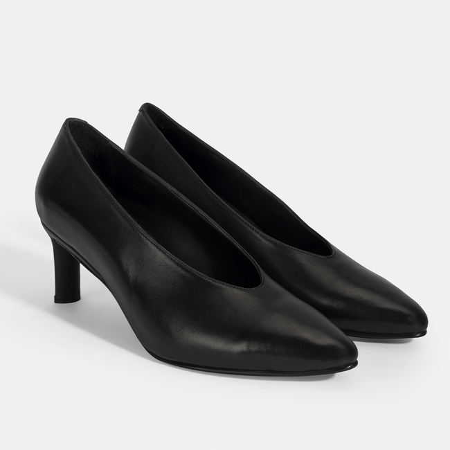  Kadın Siyah Klasik Topuklu Deri Ayakkabı