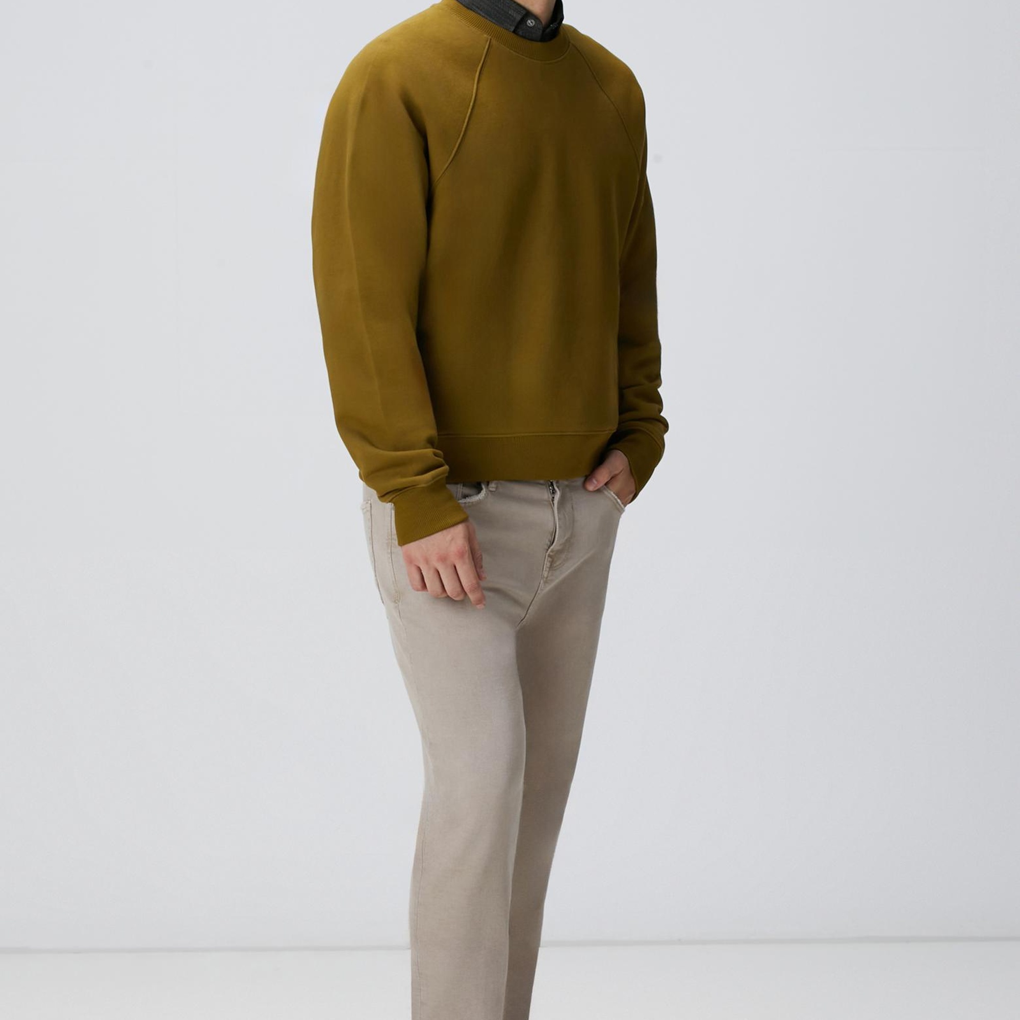 Network Erkek Yağ Yeşili Nakış Detaylı Sweatshirt