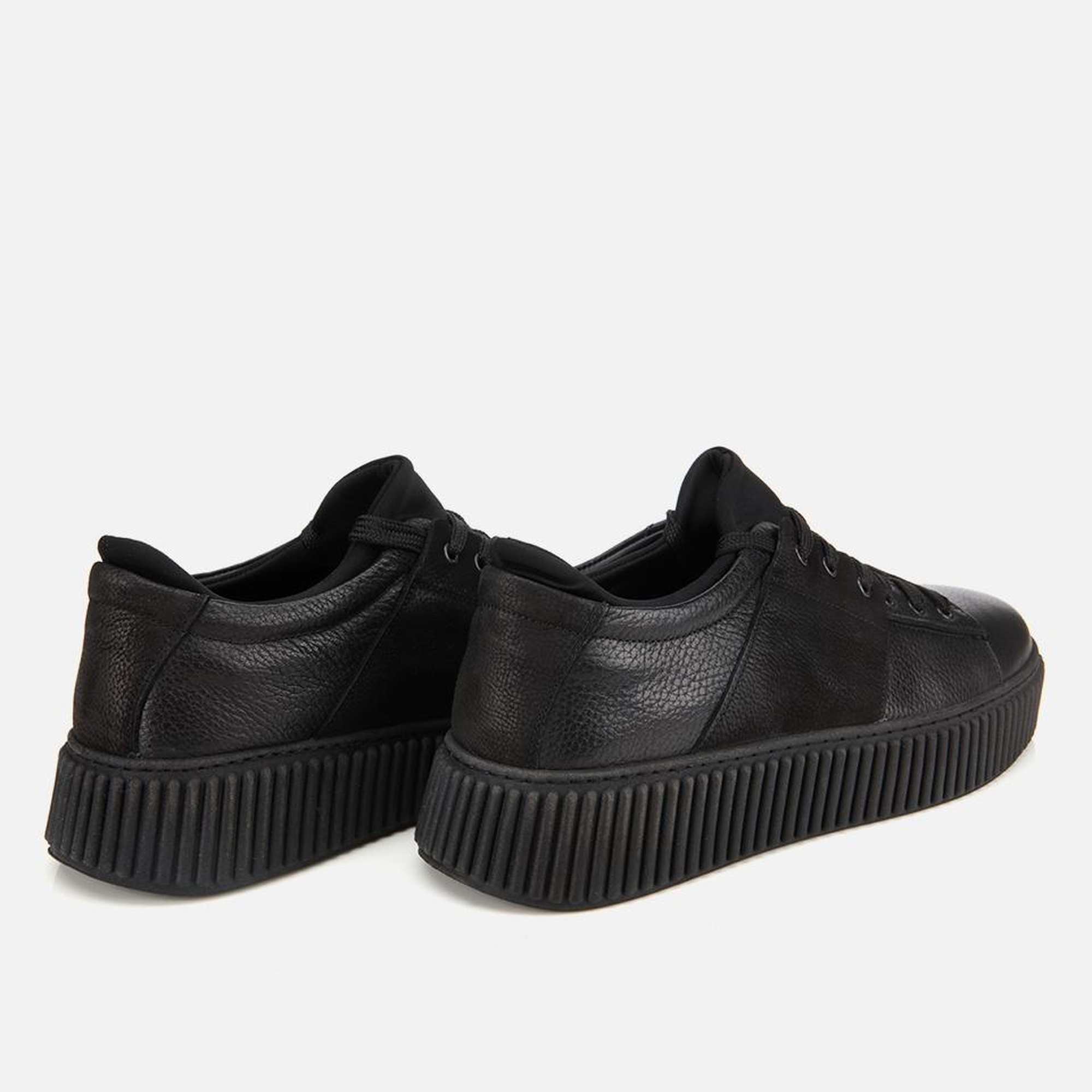 Erkek Deri Siyah Yüksek Tabanlı Spor Ayakkabı