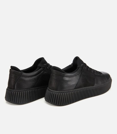  Erkek Deri Siyah Yüksek Tabanlı Spor Ayakkabı