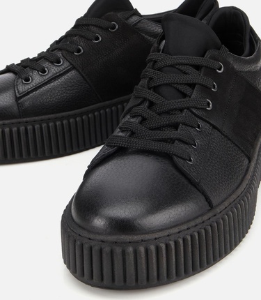  Erkek Deri Siyah Yüksek Tabanlı Spor Ayakkabı