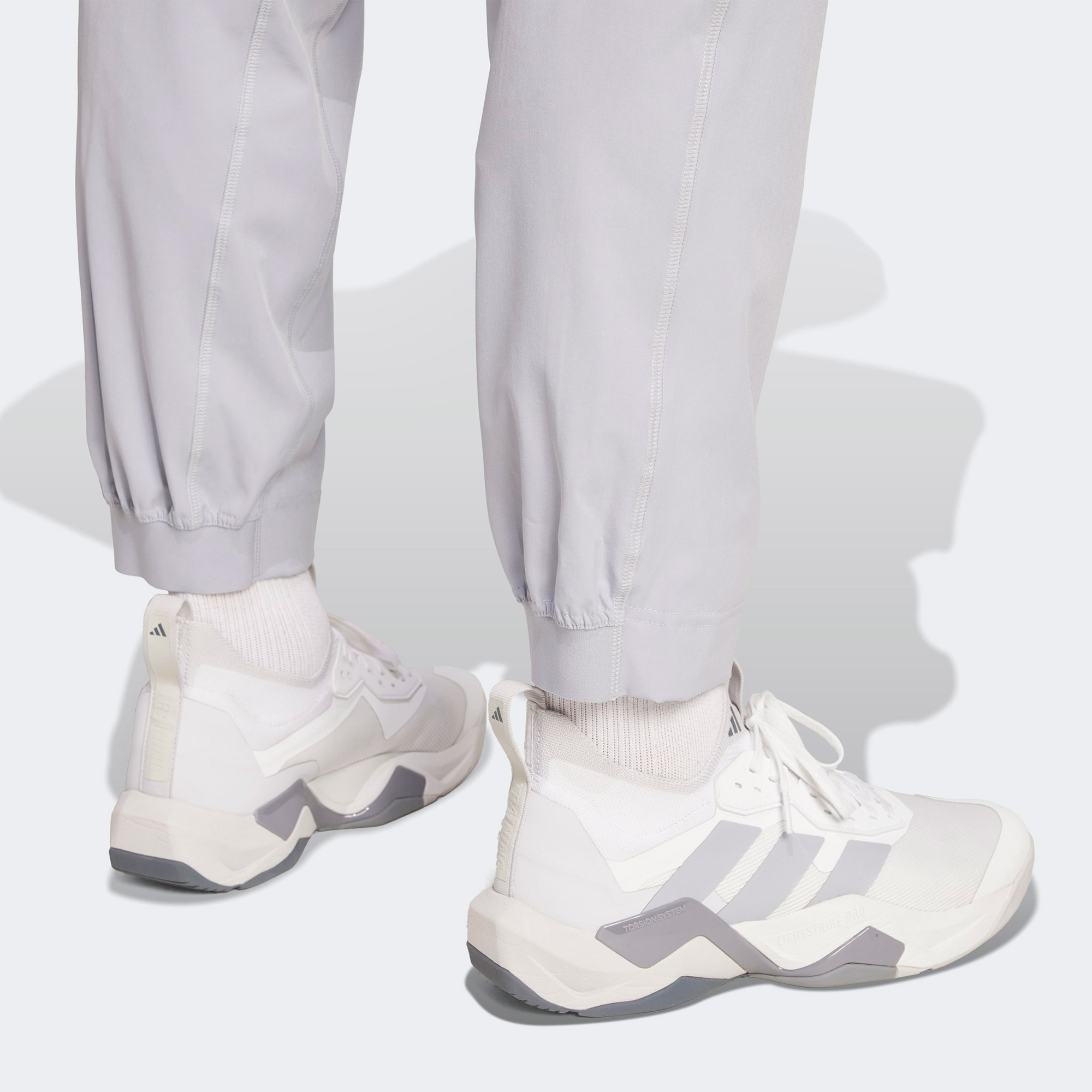 adidas Train Essentials Training Woven Erkek Gri Antrenman Eşofman Altı