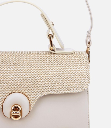  Kadın Bej Hasır Detaylı Omuz Çantası