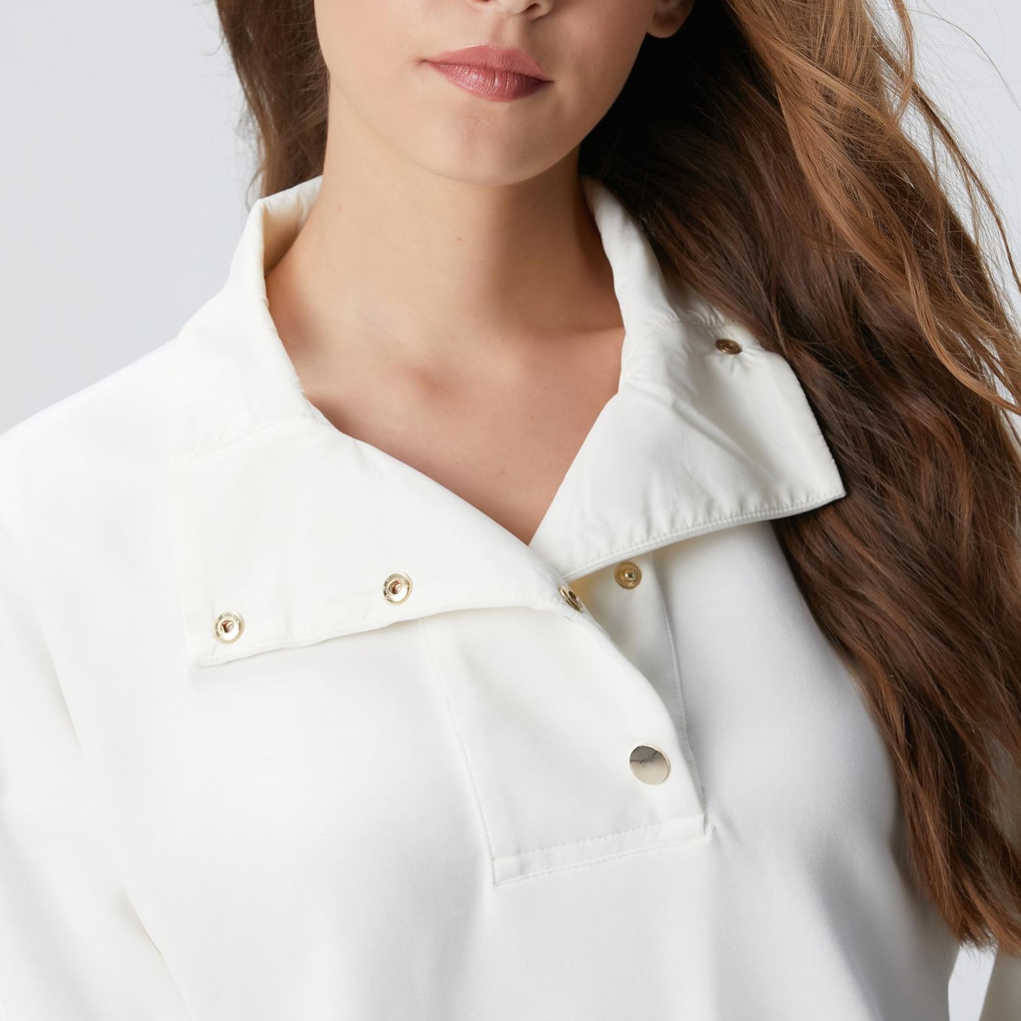 Network Kadın Kırık Beyaz Çıtçıt Detaylı Sweatshirt