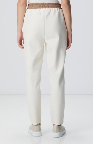  Network Kadın Kırık Beyaz N-Tech Dokuma Garnili Örme Eşofman