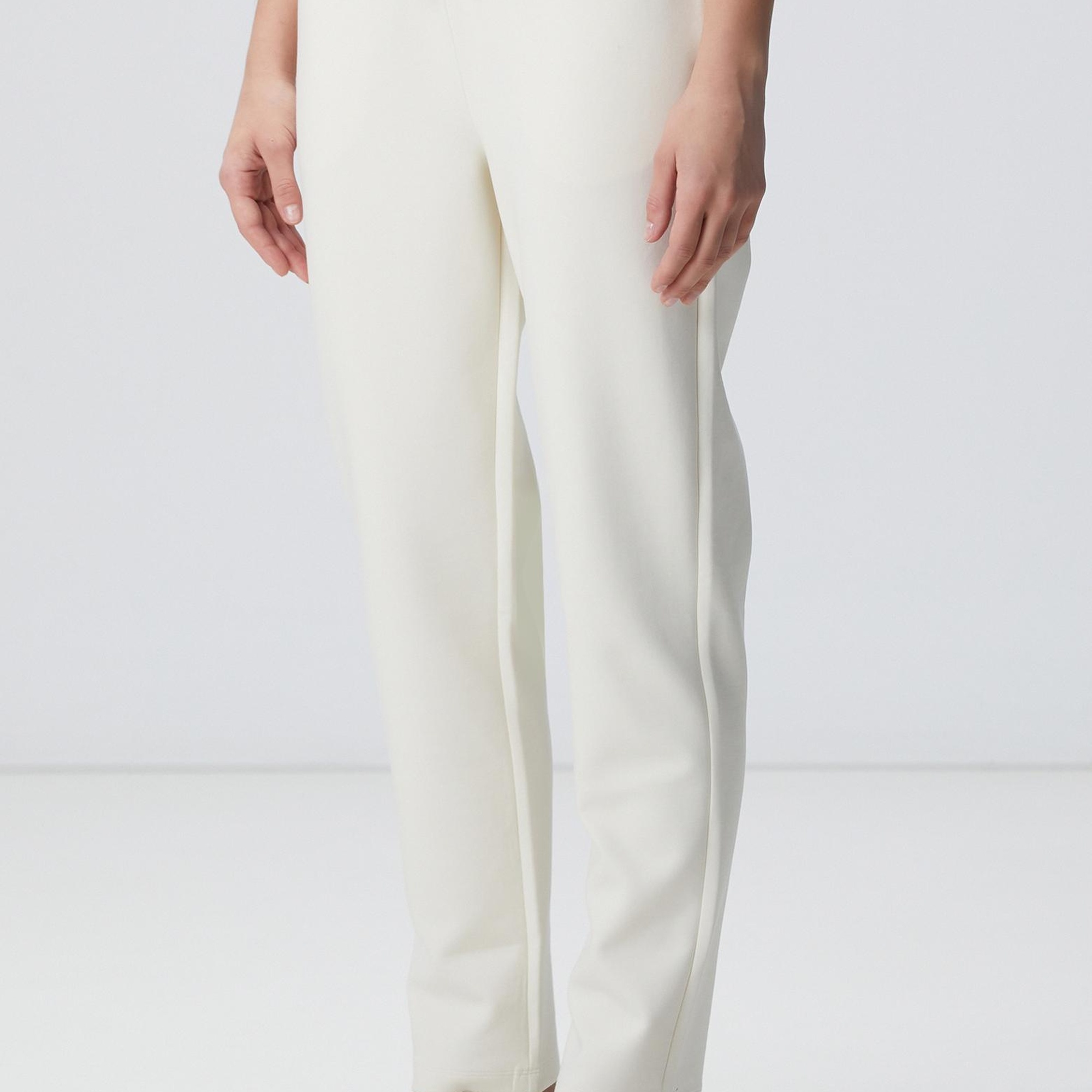 Network Kadın Kırık Beyaz N-Tech Dokuma Garnili Örme Eşofman