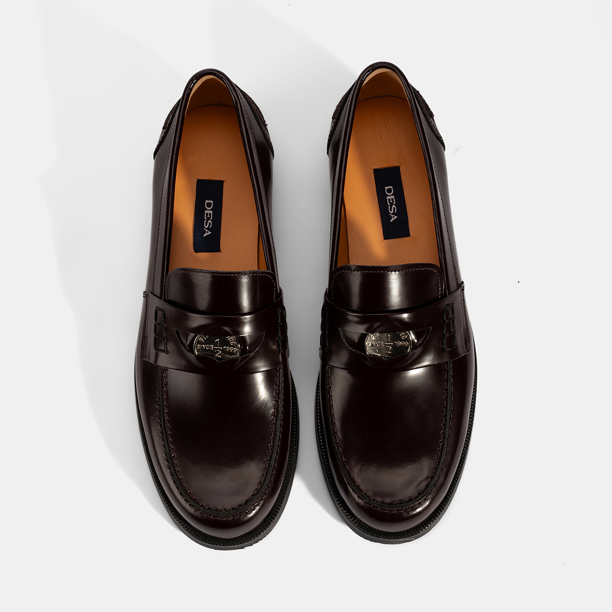 Kadın Bordo Metal Toka Detaylı Deri Loafer